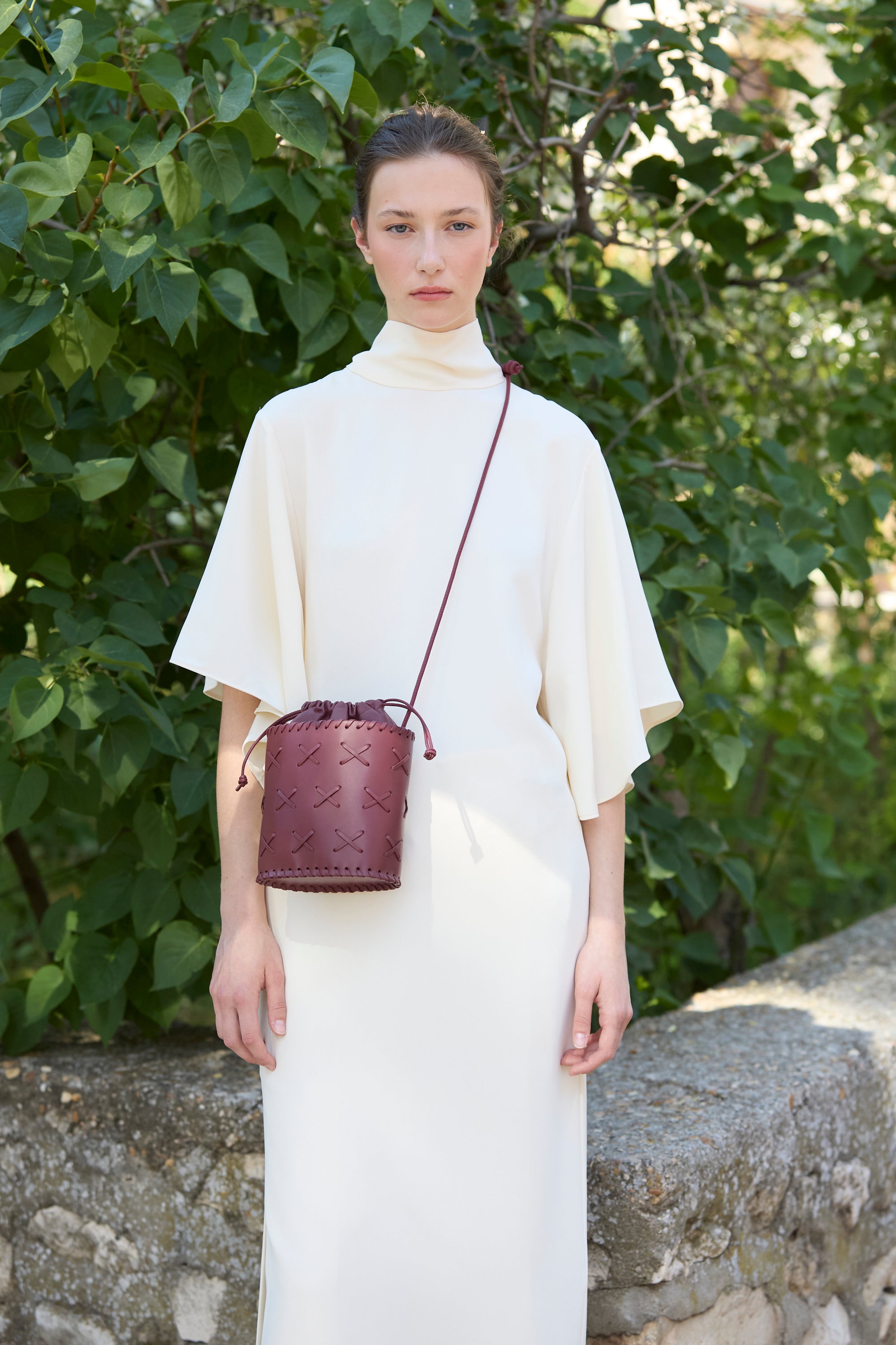 TRAMA | BURGUNDY