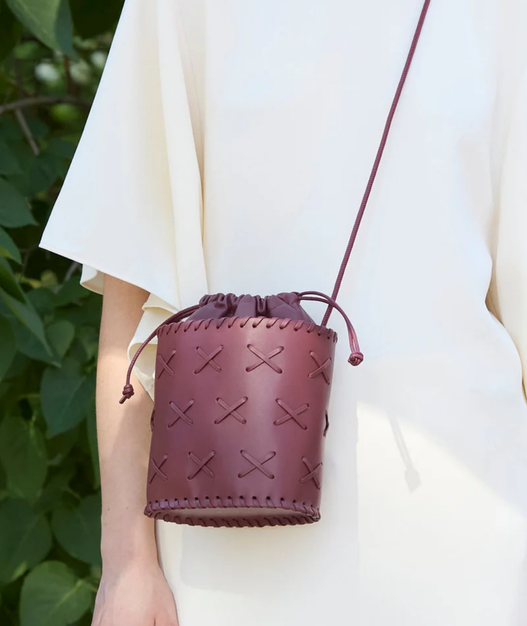 TRAMA | BURGUNDY