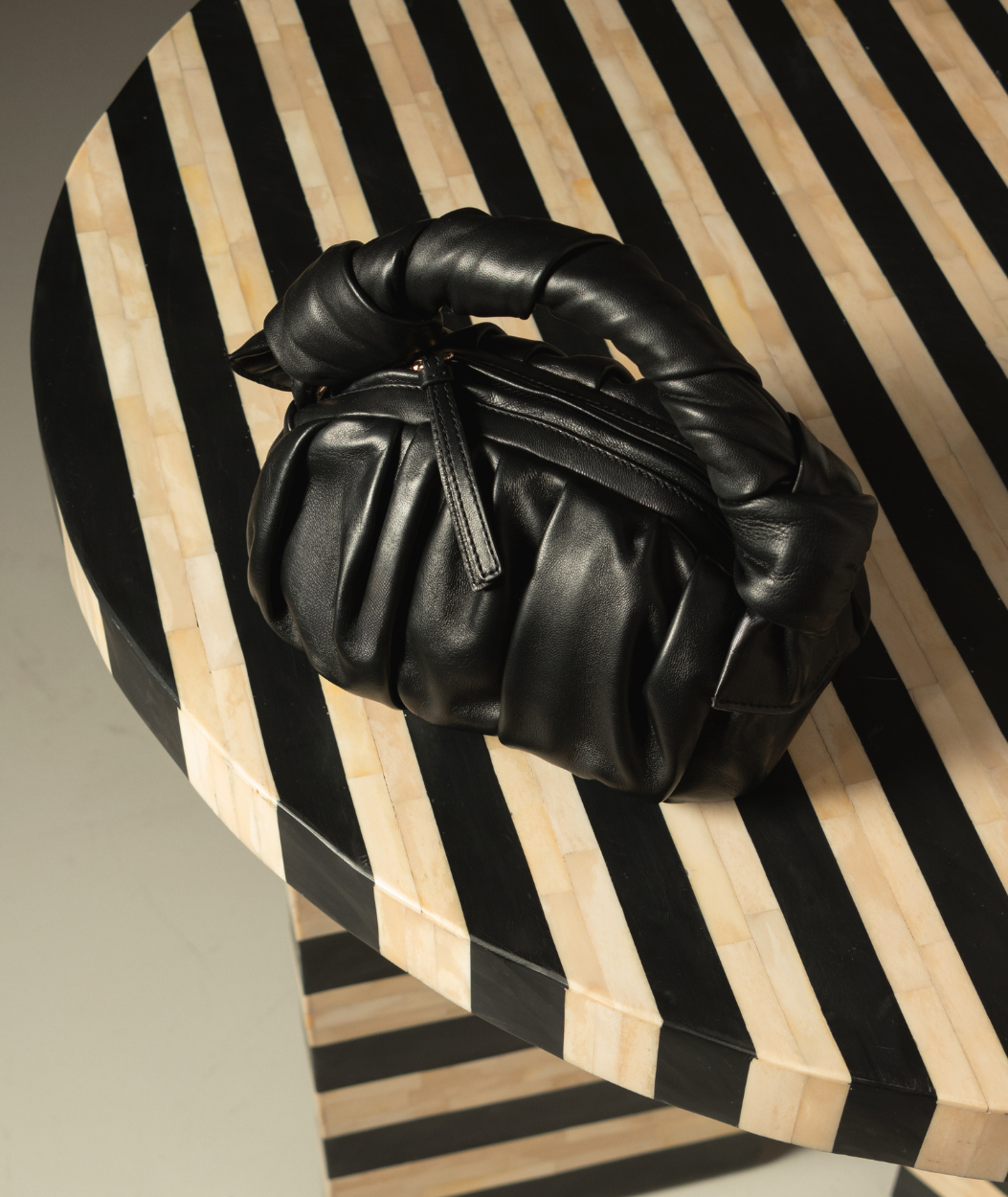 NOVELTY | BLACK